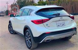 Infiniti QX30